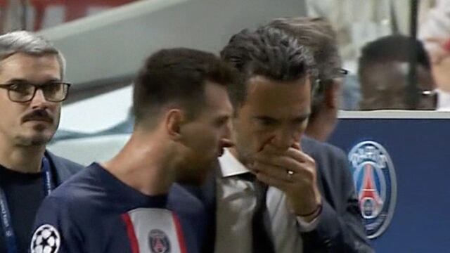 La charla entre jugador y entrenador ante la repentina salida.