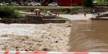 Crecida luego de la fuerte tormenta en el río San Antonio de Villa Carlos Paz, Córdoba. (La Voz)