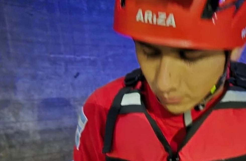 Final feliz en el Lago San Roque tras el rescate de un gatito en el vertedero