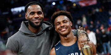 Bronny James, hijo de Lebron James