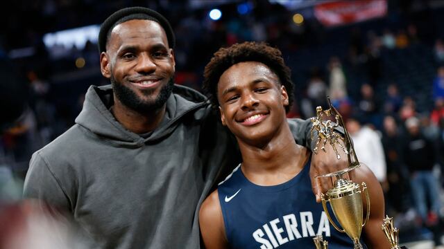 Bronny James, hijo de Lebron James