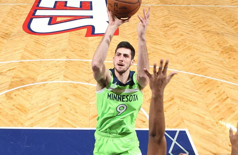 Leandro Bolmaro sumó tiempo récord en la NBA en la Derrota de Minnesota ante Brooklyn