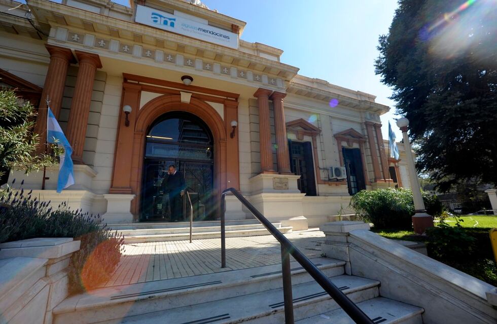 Ante la crítica de los usuarios Aysam defendió en audiencia pública el aumento del 50% de la tarifa