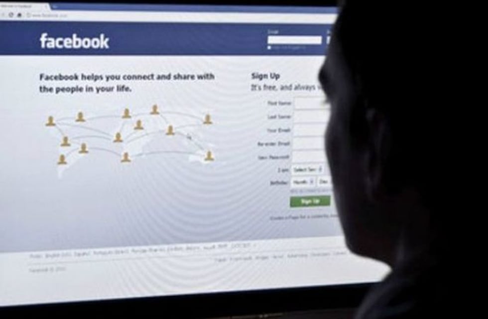 Arregló una cita por Facebook pero no había ninguna mujer, lo esperaban delincuentes armados