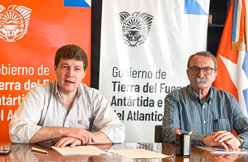 Gustavo Melella presentó el Puerto de Ushuaia en un encuentro internacional de profesionales