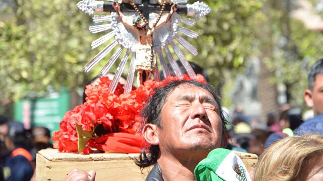 En su homilía, monseñor Adamczyk destacó que la fe, la esperanza y el amor fue lo que movilizó a tantos peregrinos a llegar a Salta para venerar a las imágenes sagradas.