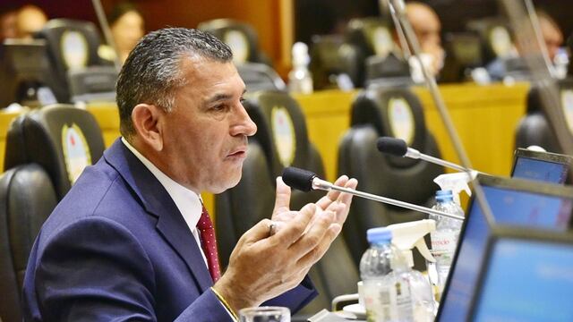 El legislador Mario Leito vocero de la Comisión de Juicio Político
