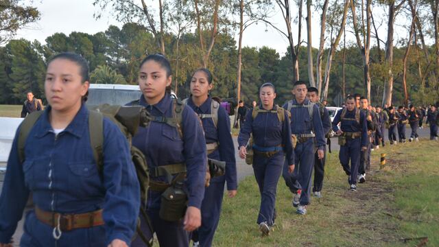 Puerto Belgrano: aspirantes de la ESSA realizaron ejercicios de supervivencia