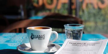 Dos panaderías de Córdoba ofrecen café y medialunas gratis. 
yanina aguirre