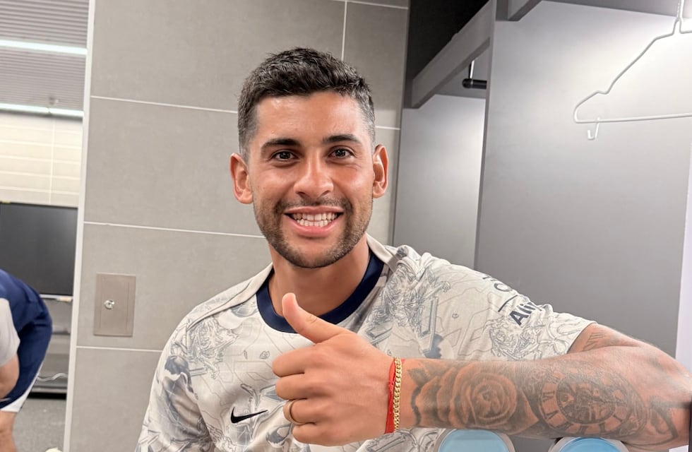 Con Cuti Romero como protagonista, los desopilantes posteos de Tottenham tras vencer al Arsenal