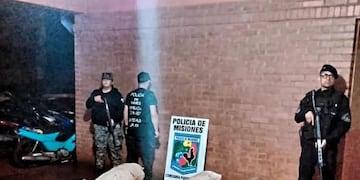 Incautaron más de 100 kilos de marihuana durante dos procedimientos en Eldorado y Puerto Piray.