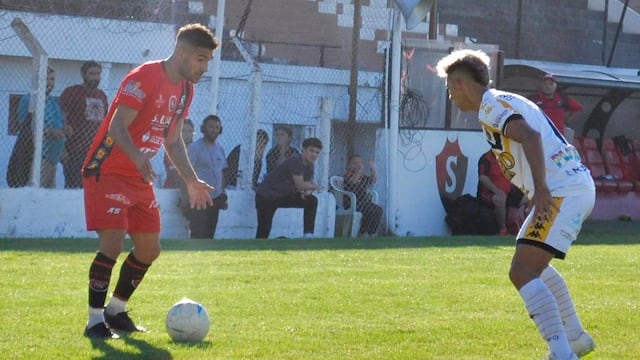 Sporting perdió como local 2 a 0 ante Olimpo.