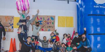 Este viernes finalizó la primera mitad de las colonias de verano organizadas por el Instituto Municipal de Deportes (IMD), junto a la Secretaría de Políticas Sociales, Sanitarias y Derechos Humanos de la Municipalidad.