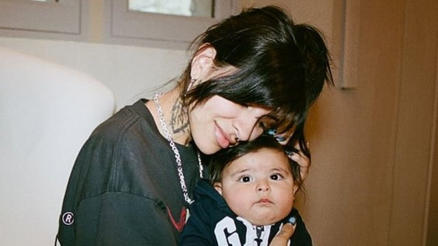 A 8 meses de ser mamá, Cazzu habló de la maternidad: “Un mundo malvado y egoísta…”