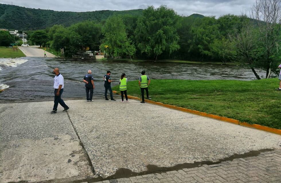 Ingresó una creciente de 1,8 metros al río San Antonio