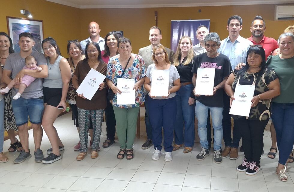 La ministra Tejeda recorrió el departamento Castellanos y firmó convenios para el desarrollo local