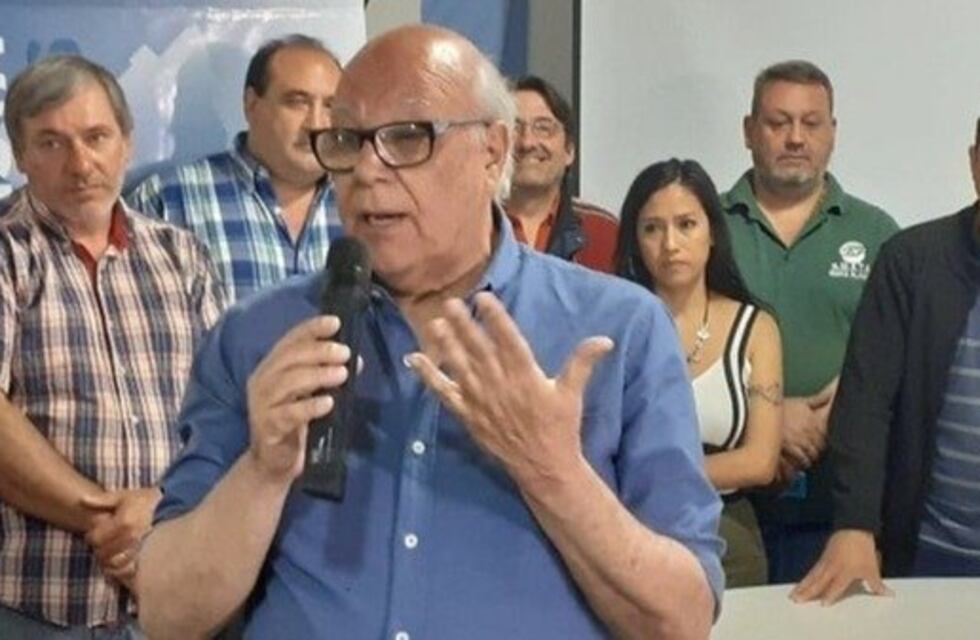 La política rosaleña despidió al ex Intendente Néstor Giorno