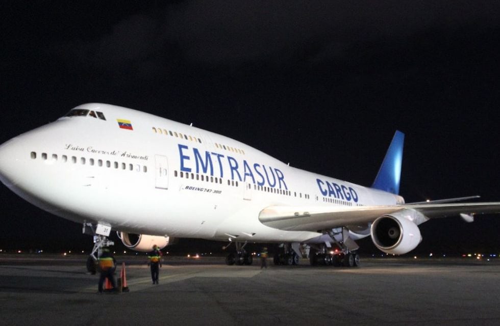 Tras casi dos años retenido, dejó el país el avión venezolano-iraní que estaba en Ezeiza
