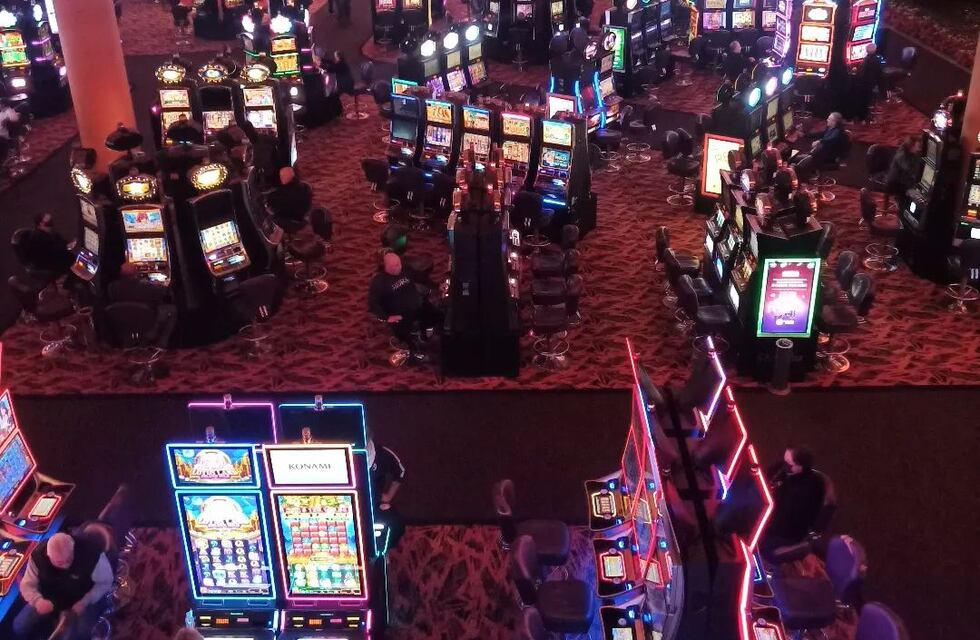 Le pegaron en el casino City Center de Rosario y demandó 8 millones de pesos