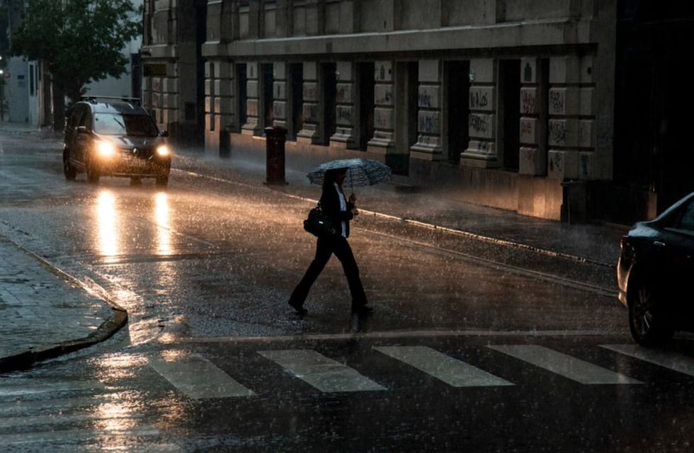 Las 12 provincias con alerta meteorológica por tormentas y viento Zonda en Argentina