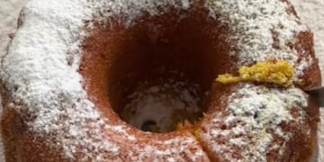 Con ingredientes simples se puede hacer un budín nube de mandarina.