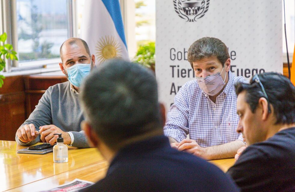 Gustavo Melella recibió a trabajadores de Digital Fueguina