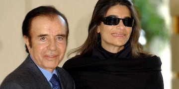 Carlos Menem y su hija Zulemita, en una foto del 2004. Foto: AP.