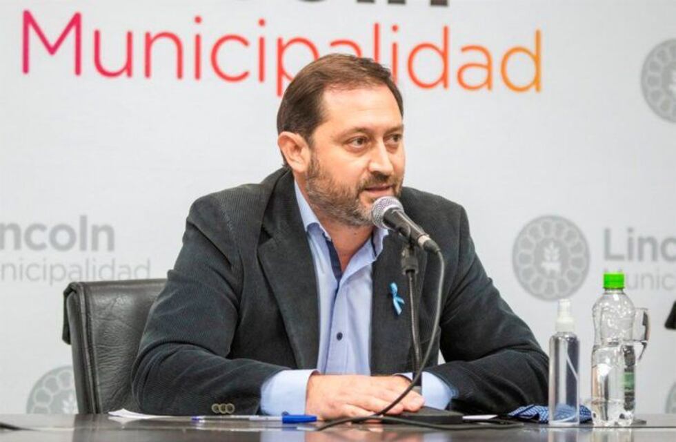 Denunciaron a un intendente de haberse llevado un respirador para uso personal tras contraer coronavirus