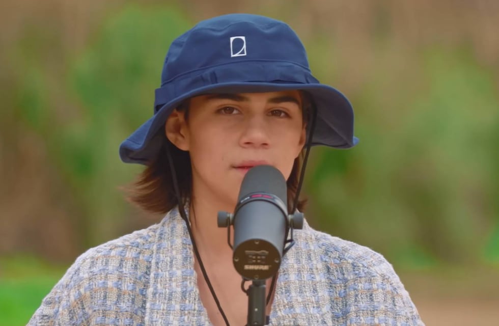Valentino Merlo se convirtió en tendencia por su gorro en la mesa de Juana Viale