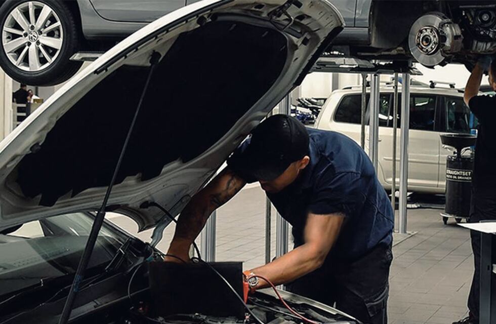 “Mirá como hacemos los asados en el taller”: la ingeniosa idea viral de un cordobés