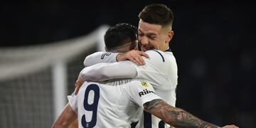 Talleres se puso arriba por el gol de Michael Santos. Y Federico Girotti cantó con los hinchas (Facundo Luque / La Voz).