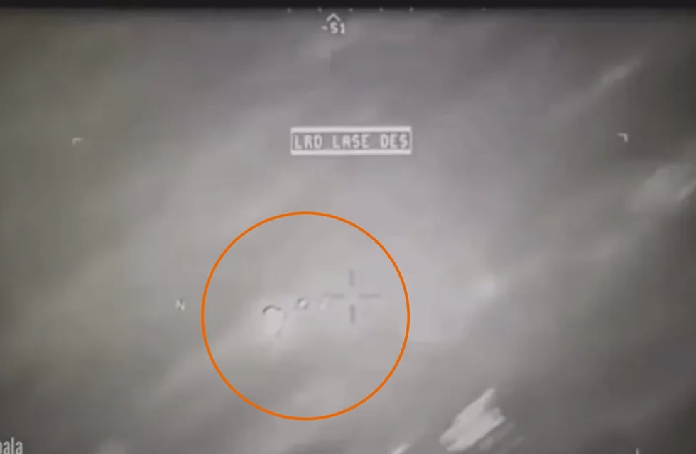 El impactante video del OVNI que resistió un misil y que salió a la luz en el Congreso de Estados Unidos