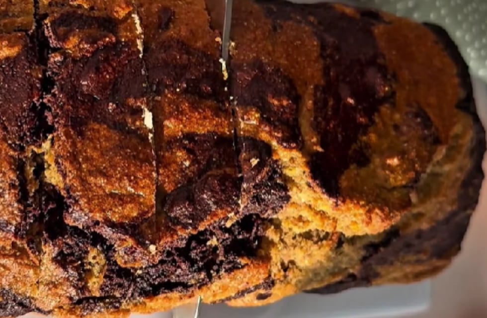 Cómo hacer budín de naranja marmolado en licuadora: receta fácil para salvar la merienda