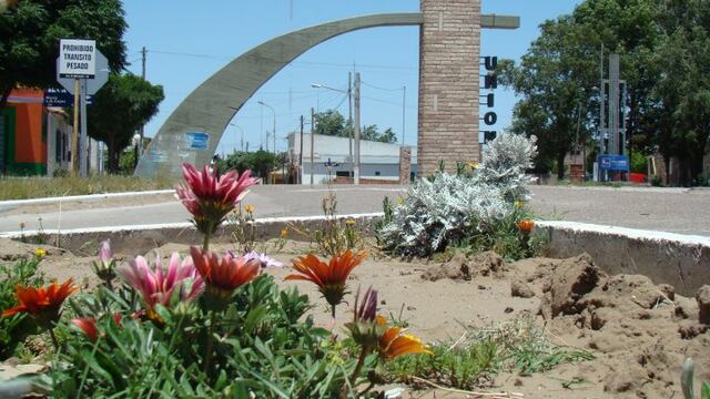 Ingreso a la localidad de Unión