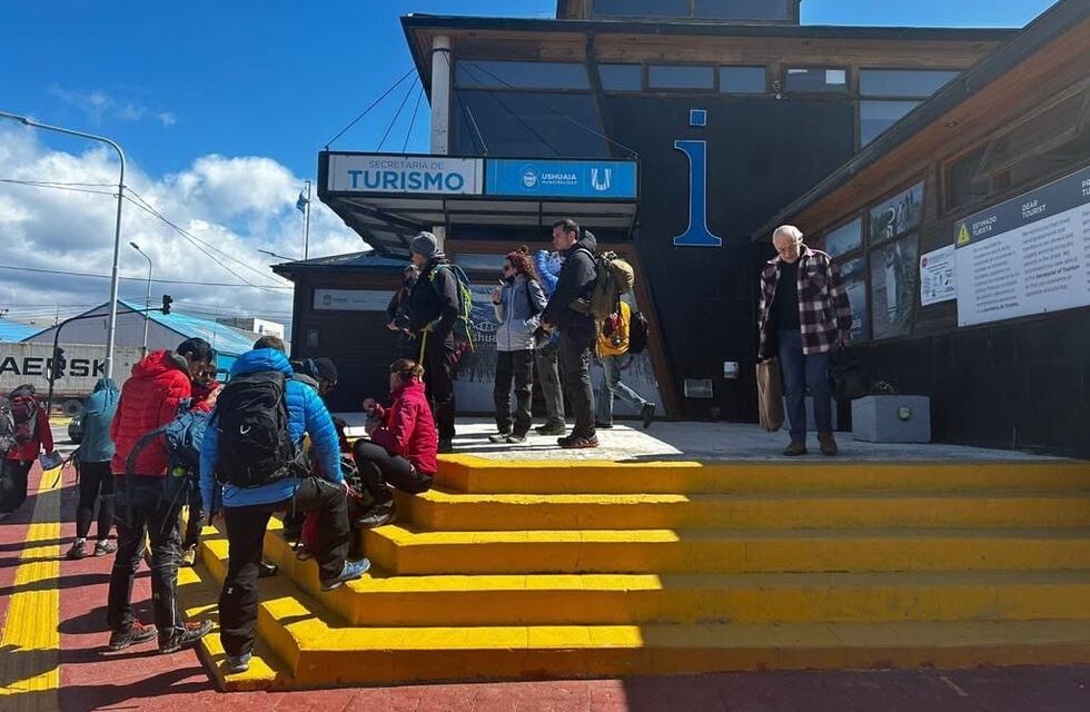 Ushuaia: la oficina móvil del RENAPER llegó al barrio La Cantera