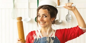 Amarilla y con detalles increíbles: Paulina Cocina presentó su nueva y enorme cocina.