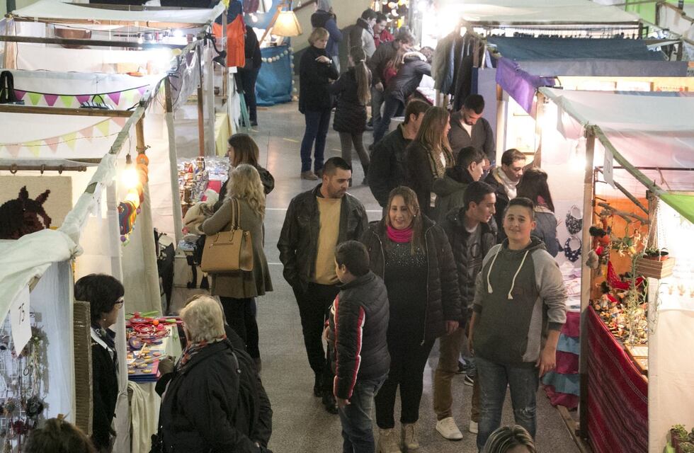 Tres Arroyos: Se desarrolla con éxito la 24º Feria Nacional de Artesanos