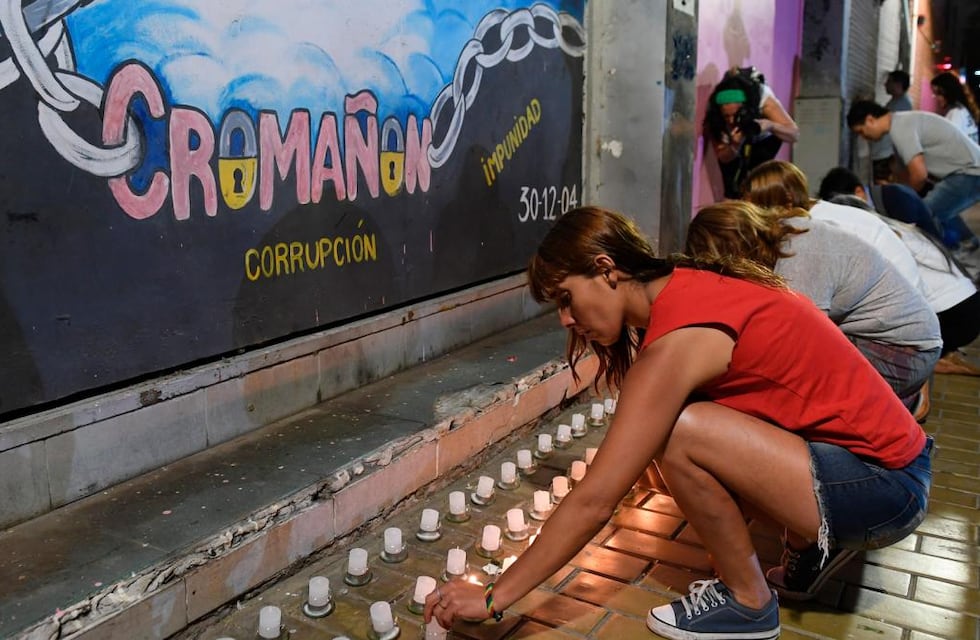 A casi 20 años de Cromañón, la tragedia sigue doliendo y se cuenta en libros, películas y ahora en una serie