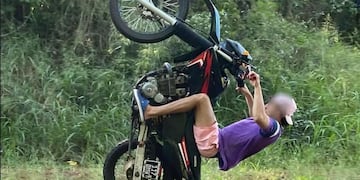 Secuestran una moto y abren una causa penal por conducción temeraria en Santiago de Liniers.