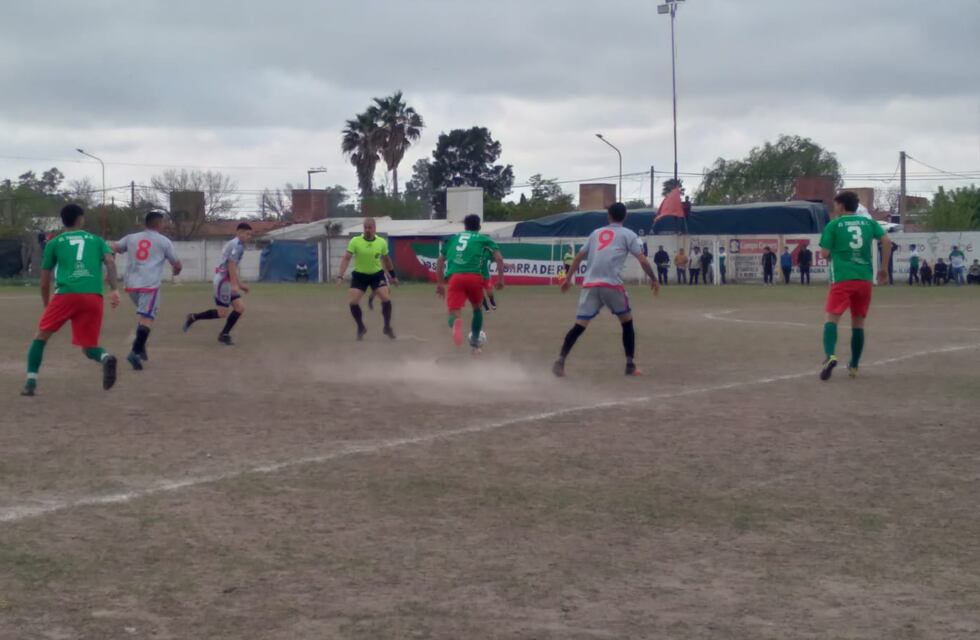 El 24 debutó de local con un empate ante el Trébol de El Tío