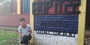 Maximiliano Ayala tiene dislexia y tiene calificaciones que lo postulan para la Bandera Nacional.