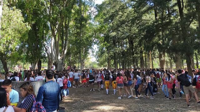 Masiva juntada de las Promos en el Balneario