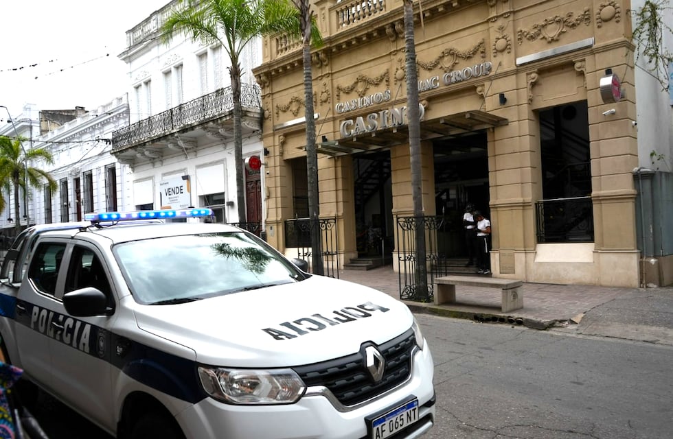Disparos en un casino y un policía muerto: conmoción y dudas, en Jujuy