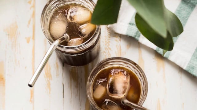 Qué es y cómo hacer un cold brew, el café frío perfecto para el verano.