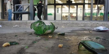 Grupos reducidos de personas intentaron entrar violentamente a comercios