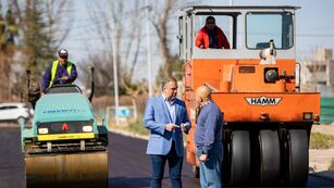 Matías Stevanato recorrió obras de repavimentación en dos distritos