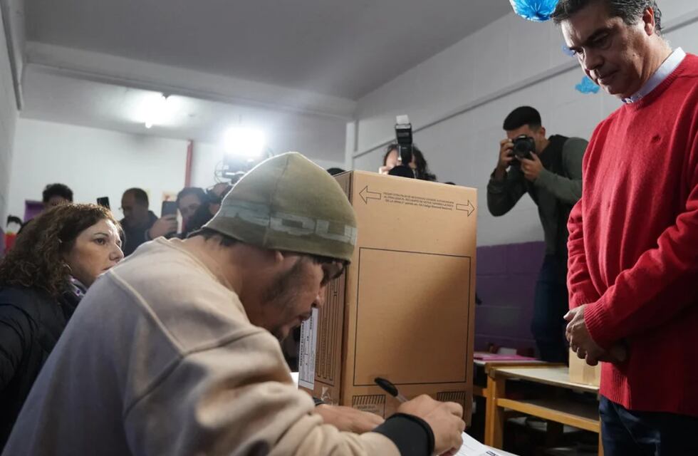 Capitanich votó en la PASO de Chaco y habló de Cecilia Strzyzowski: “Un hecho policial no puede convertirse en un hecho político”