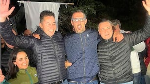Manuel Calvo, vicegobernador de Córdoba, junto a Sebastián Demarchi, nuevo intendente de Morteros por un batacazo (Prensa Manuel Calvo).