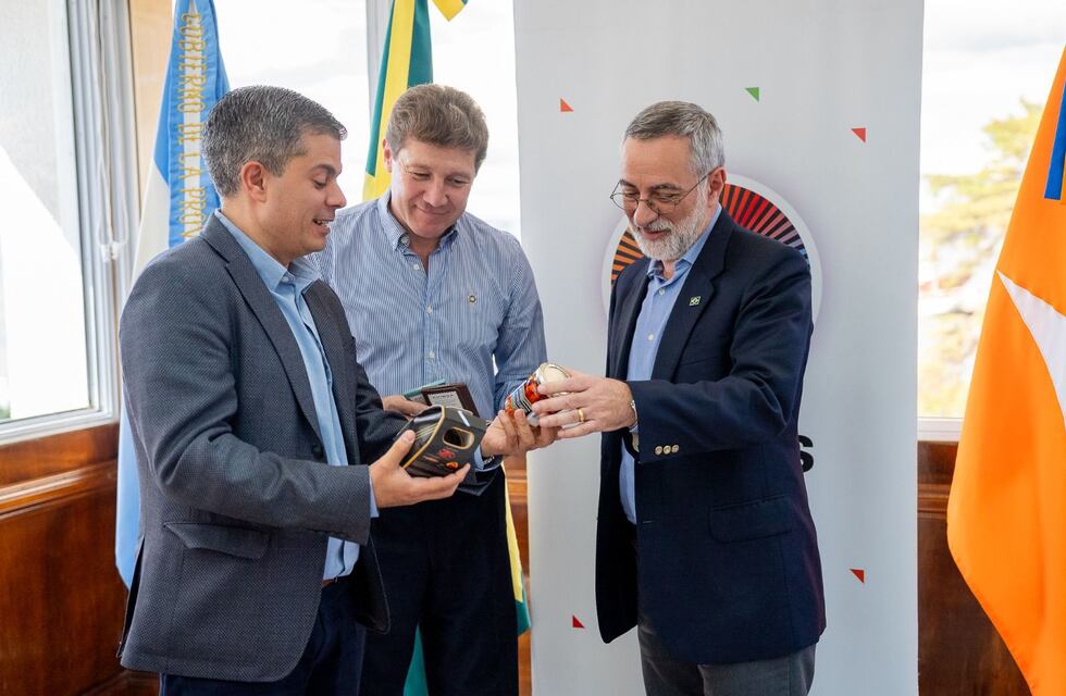El Embajador de Brasil visitó Tierra del Fuego