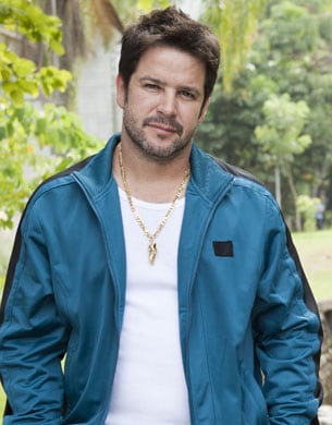 Tifón en Avenida Brasil.